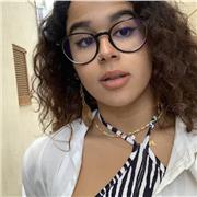 Monitora i ex dependienta de tienda